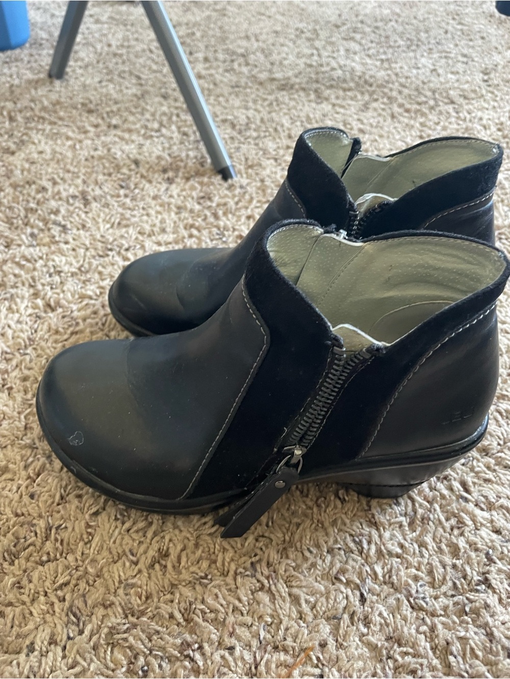 Jambu Black Women's Side-Zip Ankle Booties
